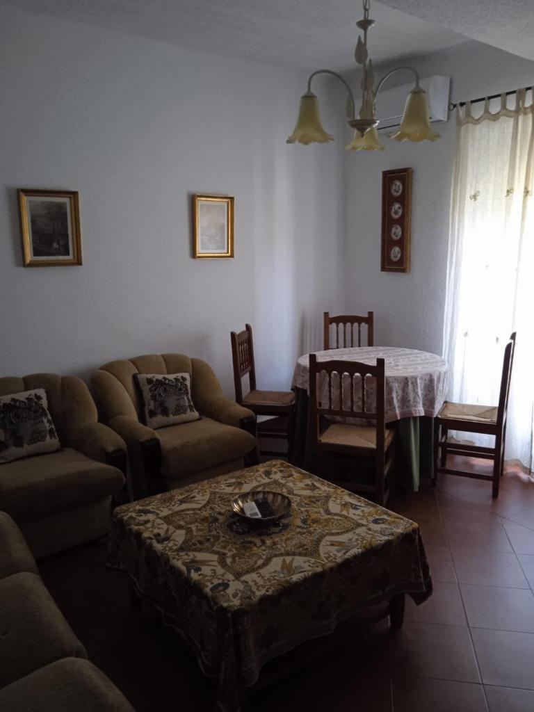 AT LA VIÑUELA photo 2
