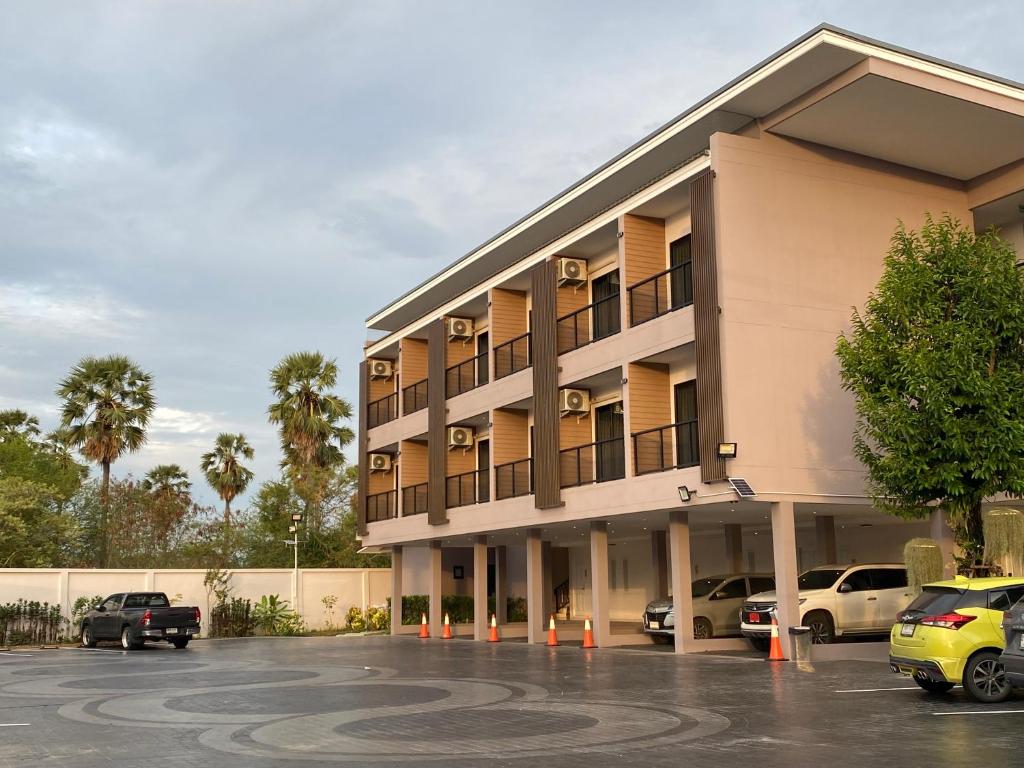 Super Highway Hotel photo 1