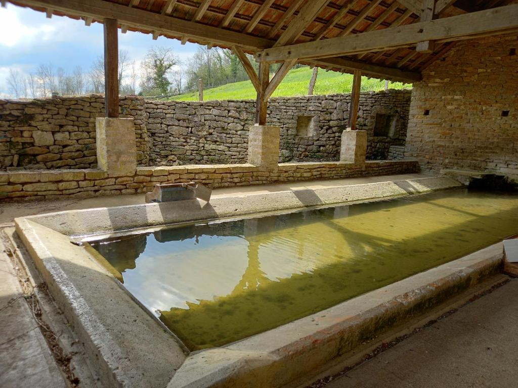 Maison studio village médiéval photo 3