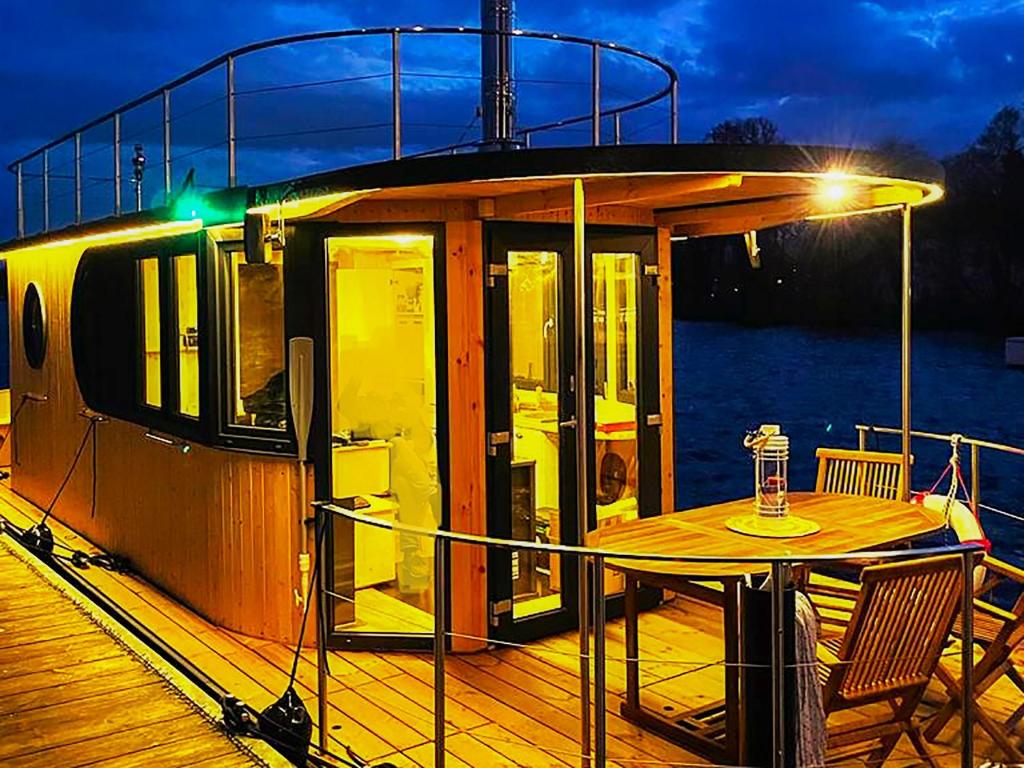 Hausboot JAWE auf der Kleinseenplatte photo 4