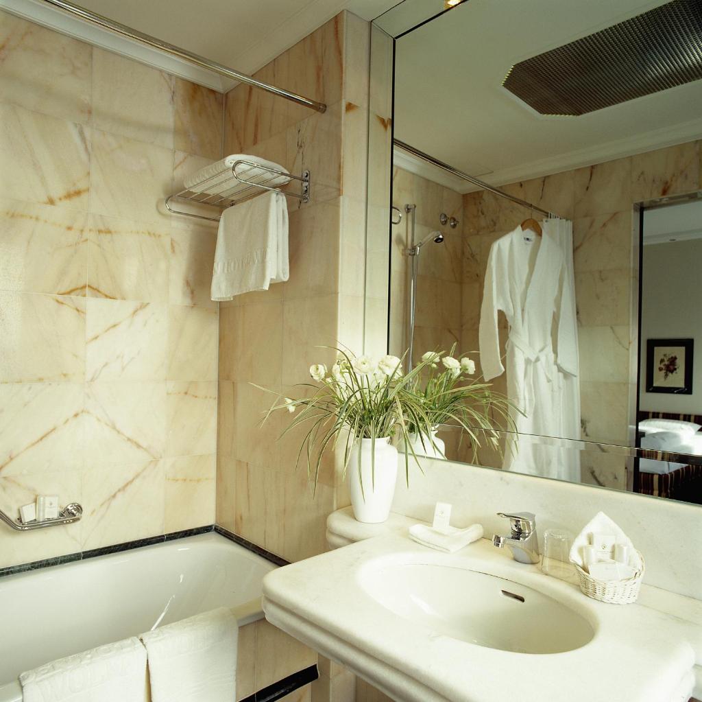 Одноместный (Улучшенный одноместный номер), Eden Hotel Wolff