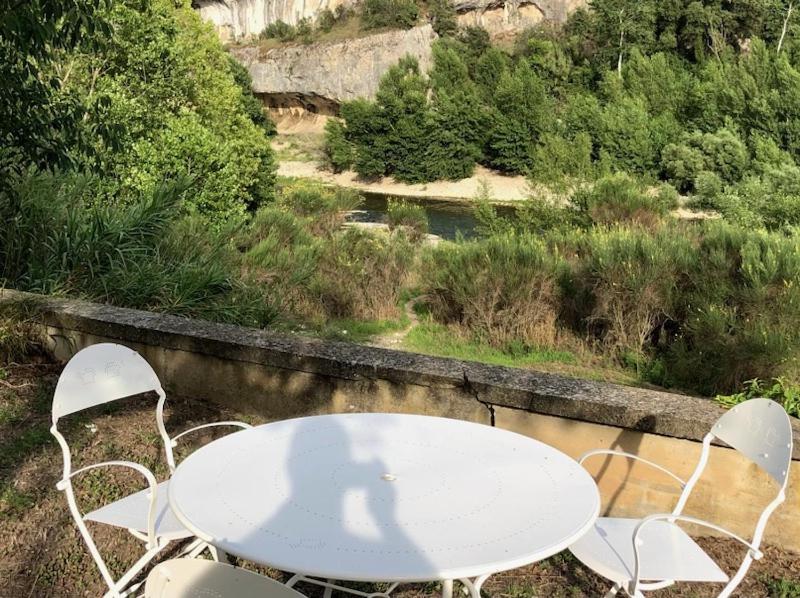 LOCATION VACANCES LA VILLA DU GARDON - EXCEPTIONNEL A COLLIAS - ACCES DIRECT A LA RIVIERE - VUE PANORAMIQUE SUR LES GORGES - 2500€/sem photo 2
