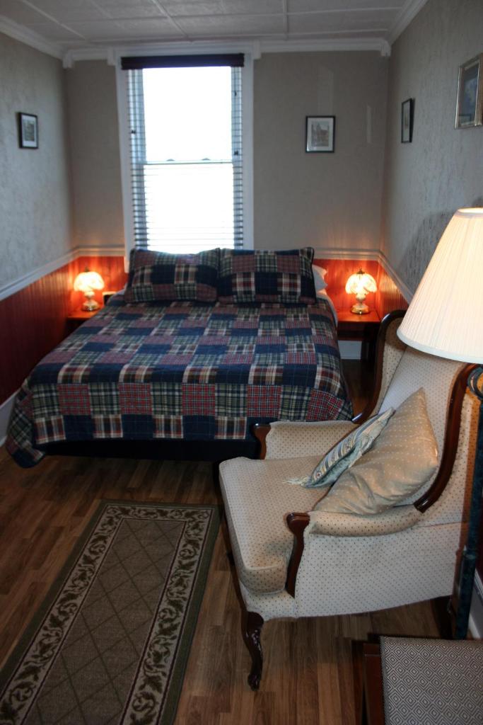 Hadovka Lakeside Inn photo 1