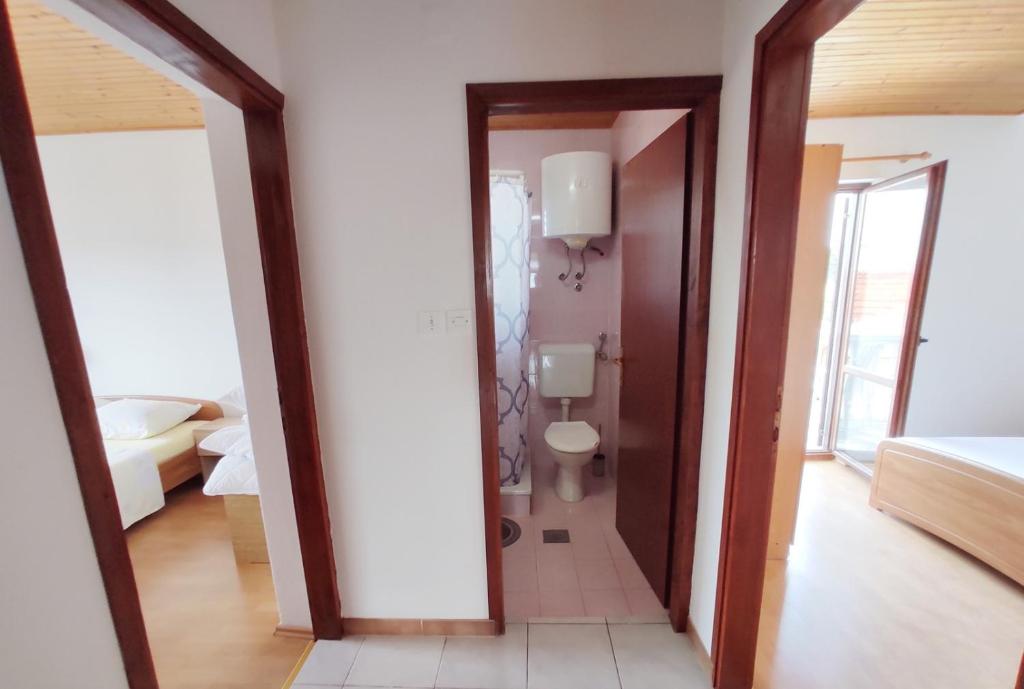 Apartments Lidija photo 4