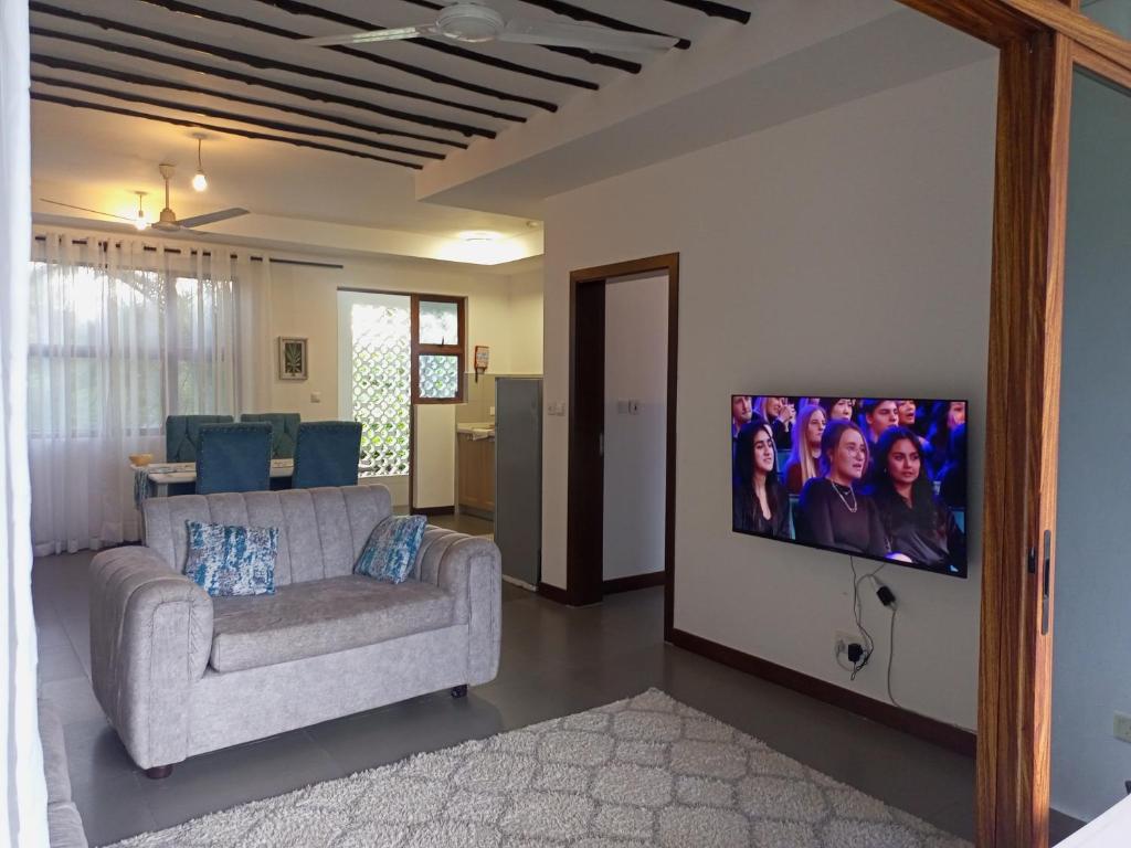 Kikambala Two Bedroom Beachfront Apartment photo 3