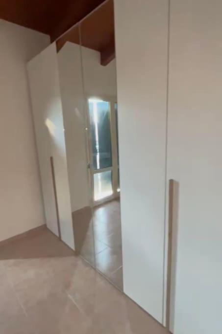 Appartamento moderno con 2 camere grandi e lavanderia photo 4