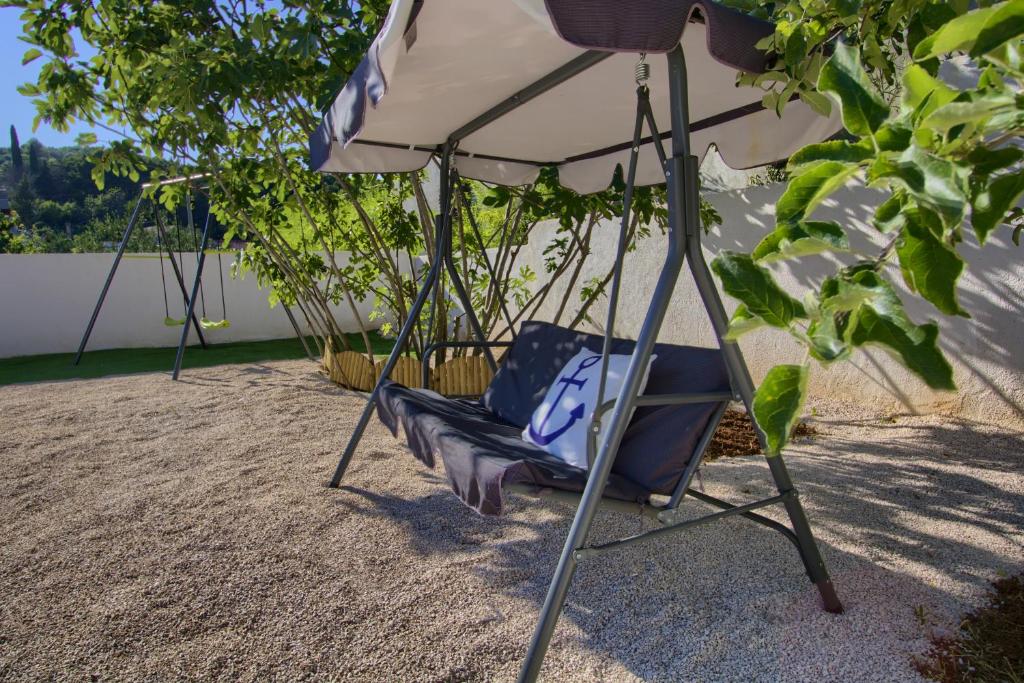 Apartments Villa Mihaela photo 3