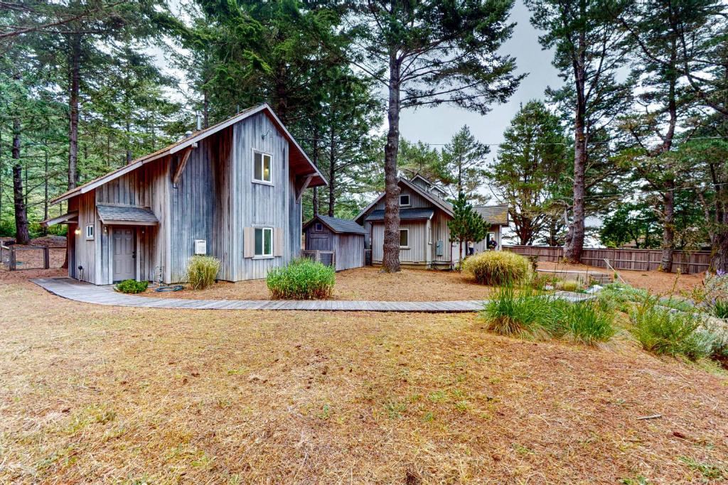Boat House photo 3