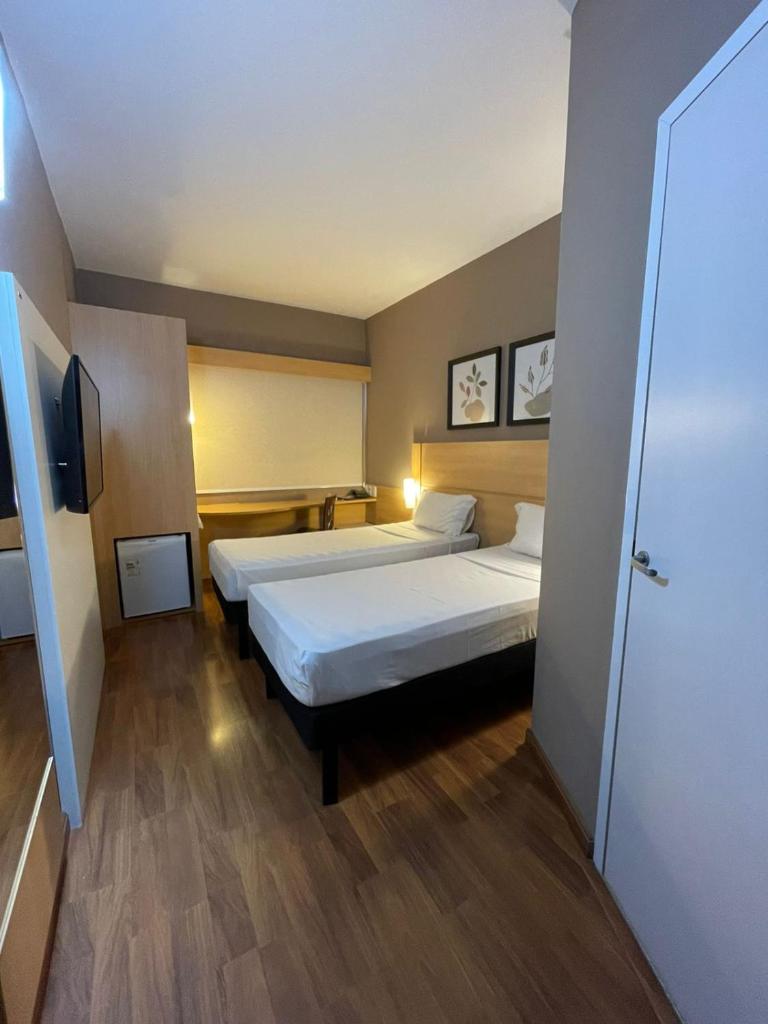 Hotel Oeste Plaza photo 3