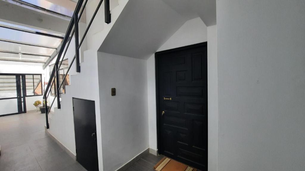 Apartamento acogedor independiente incluye garaje photo 4