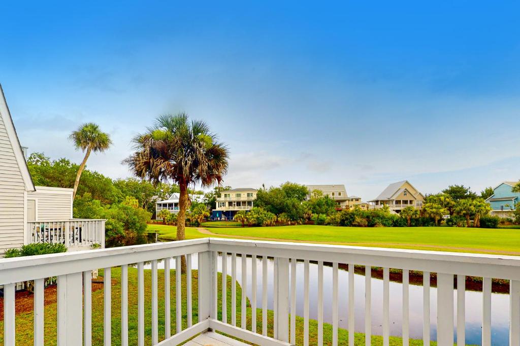 Driftwood Villa - 240 photo 1