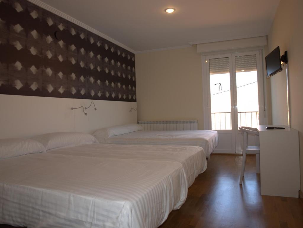 Pension los Arcos photo 3
