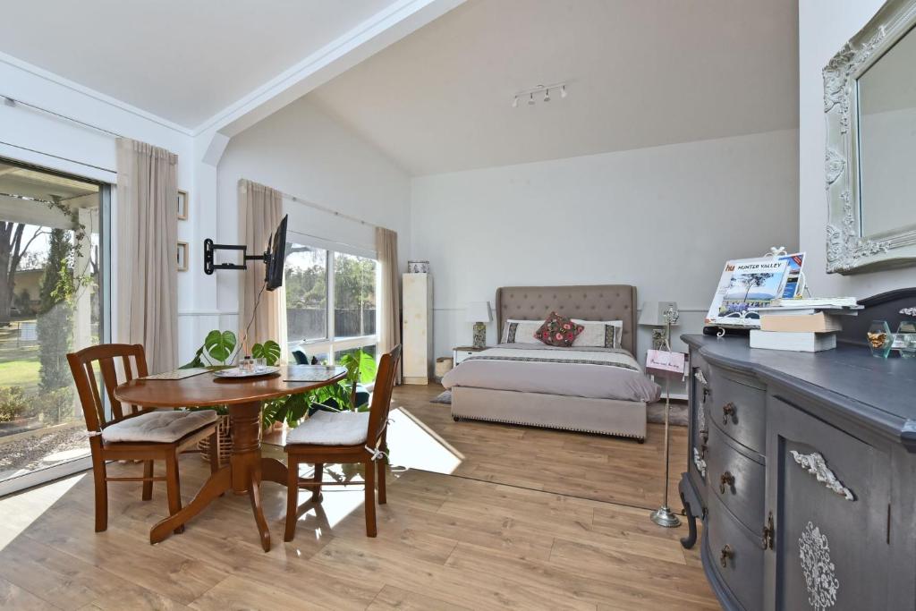 Rose Cottage Studio with Private Spa photo 2