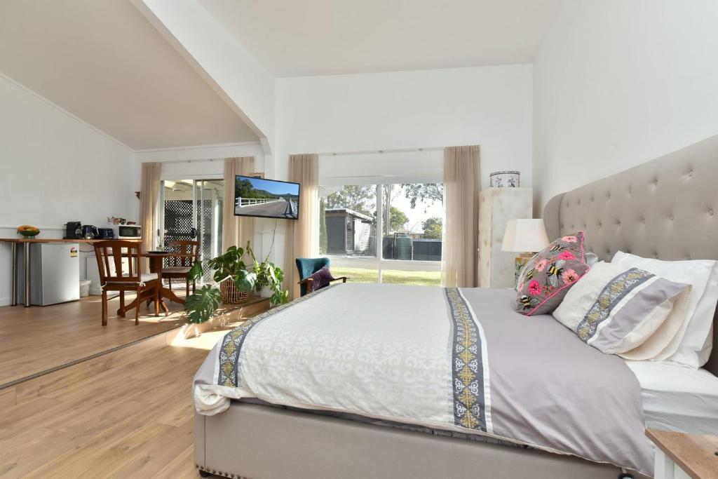 Rose Cottage Studio with Private Spa photo 3