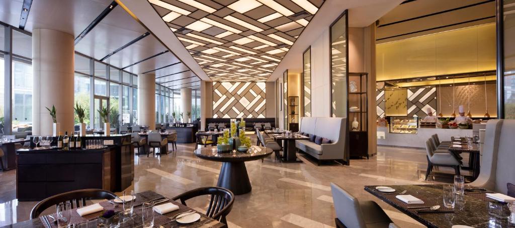 JW Marriott Hotel Shenzhen Bao'an International Airport photo 1