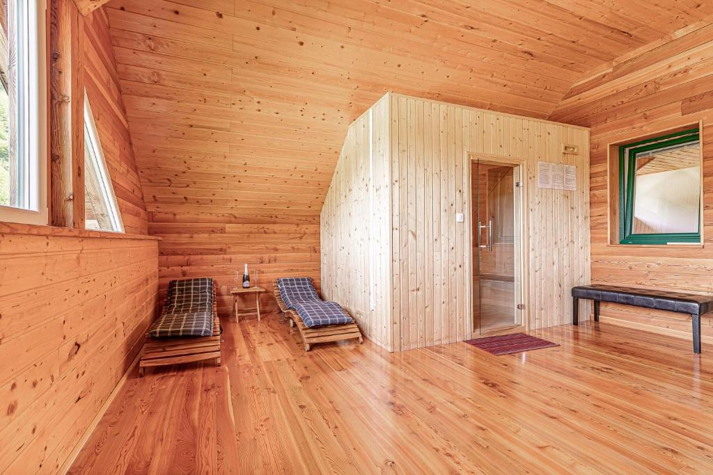 Ranch Stojnšek House With Sauna - Happy Rentals photo 3