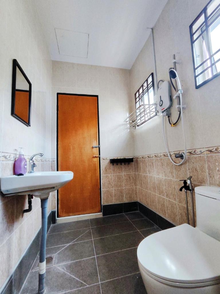 TREX Homestay_Batu Pahat photo 1