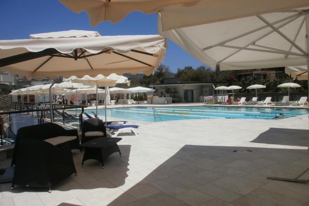 4 Spa Resort Hotel photo 1