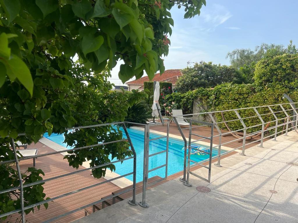 Villa close to the beach photo 1