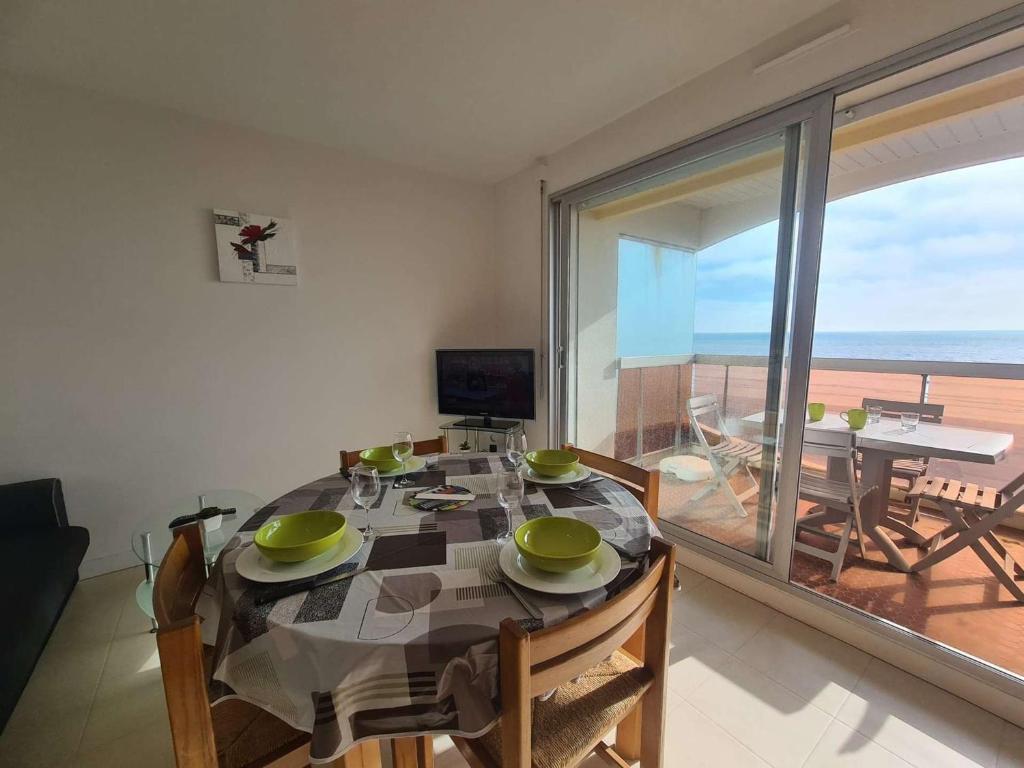 Appartement Saint-Jean-de-Monts, 3 pièces, 4 personnes - FR-1-224C-113