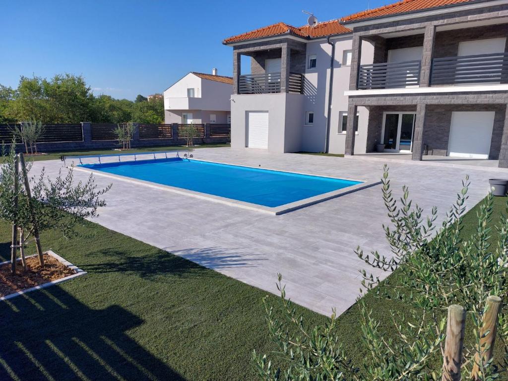 New & Modern Villa Freya with heated swimming pool, Murvica photo 1