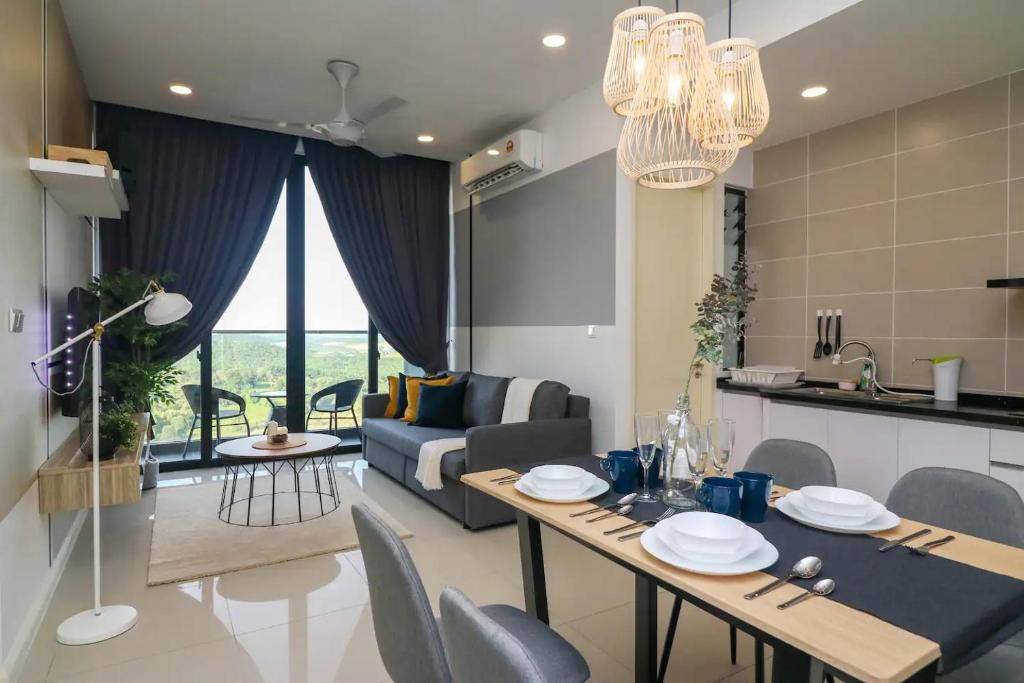 D'Pristine Medini By UHA photo 2