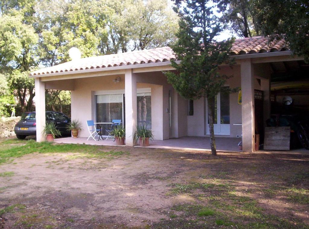Manor Norbert photo 3