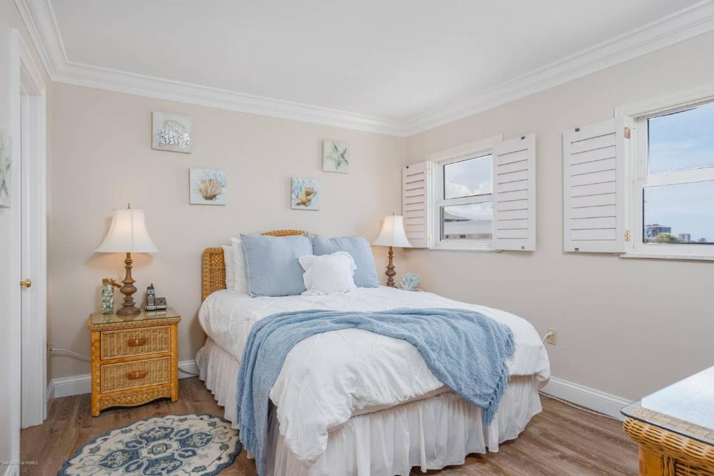 San Marco Gulf Beach Views 3rd Floor photo 2