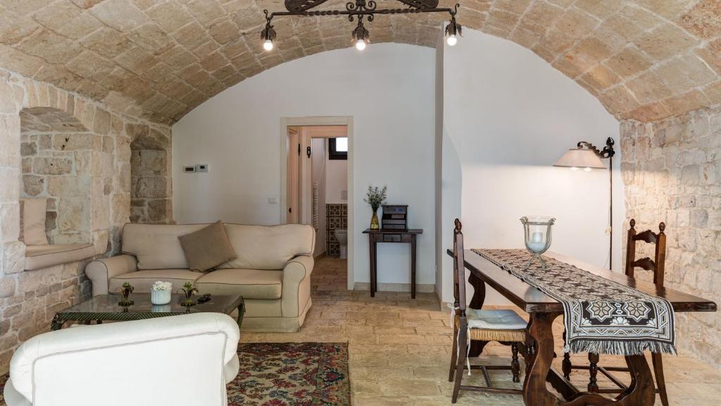 MASSERIA TARSIA INCURIA 8&4, Emma Villas photo 2
