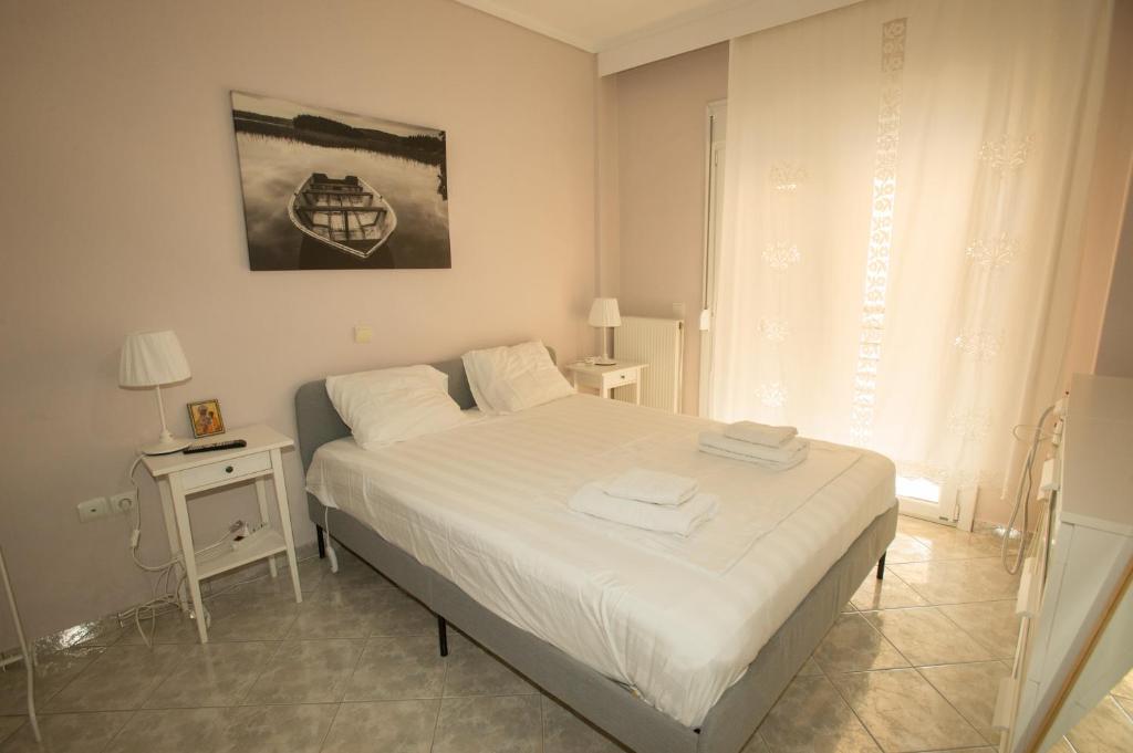 Fully equiped and homey apartment Peraia photo 3
