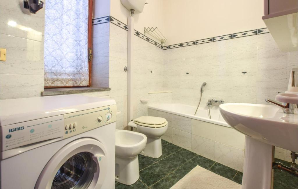 Stunning Apartment In Amantea With Wifi And 1 Bedrooms photo 4