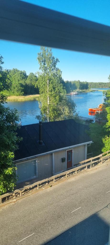 Tyylikäs kaksio ihanassa puutalossa photo 4