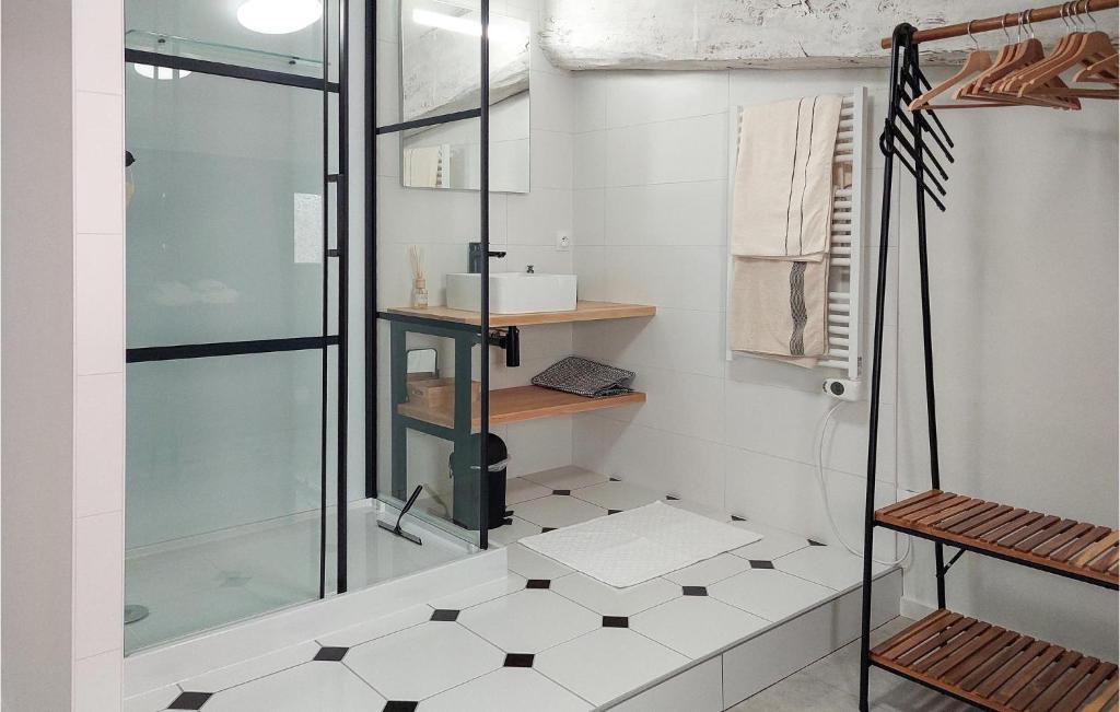 Nice Apartment In La Role With Wifi And 2 Bedrooms photo 2