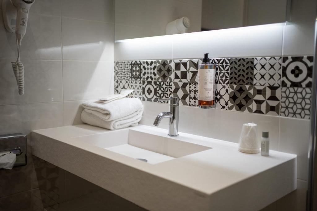 Golden Tulip Troyes photo 3