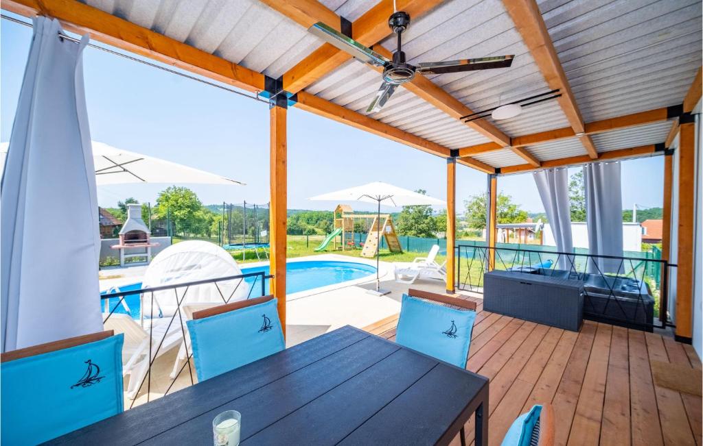 Stunning Home In Cerovacki Galovici With Jacuzzi, Sauna And Wifi photo 3
