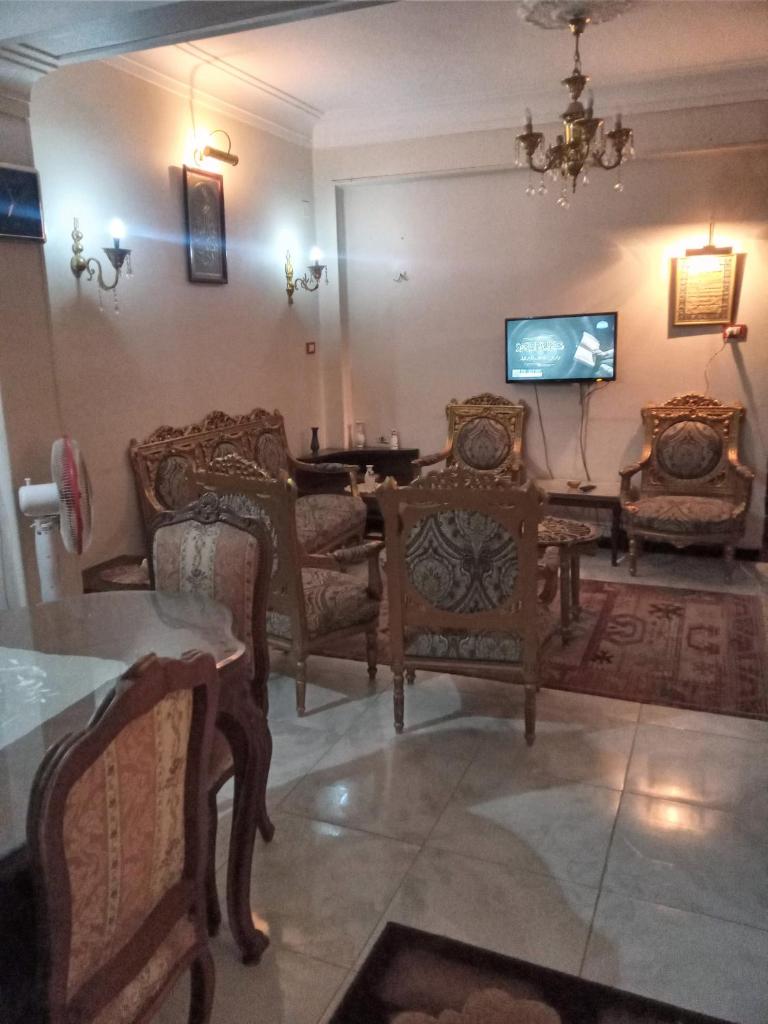 Gibran residence photo 2