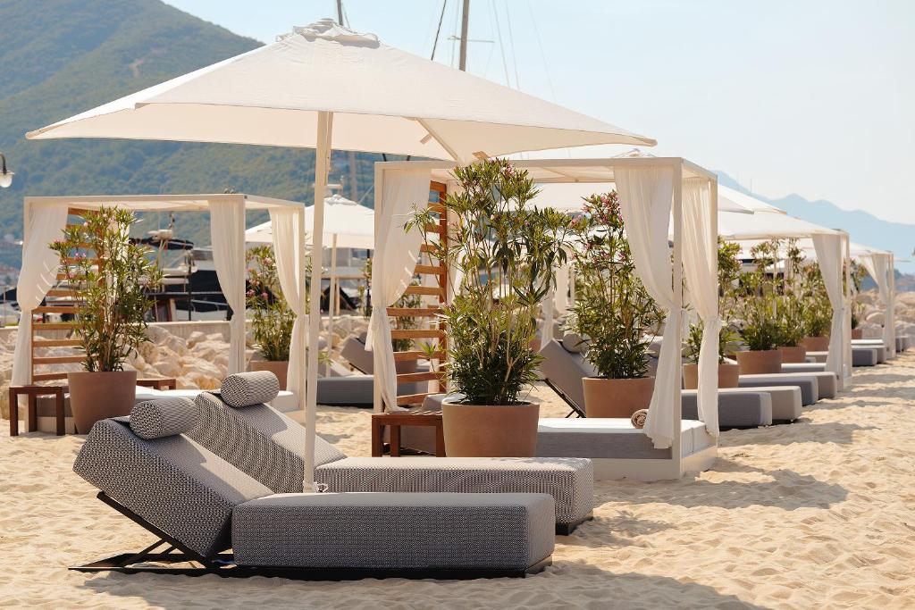 Lazure Hotel & Marina photo 4