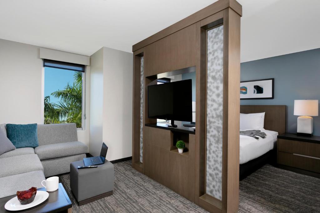 Hyatt House San Juan photo 2
