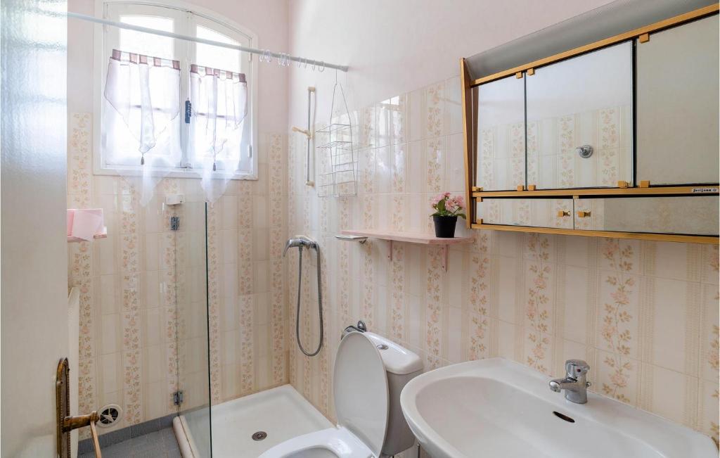 Nice Home In Flayosc With Outdoor Swimming Pool, Wifi And 3 Bedrooms photo 2