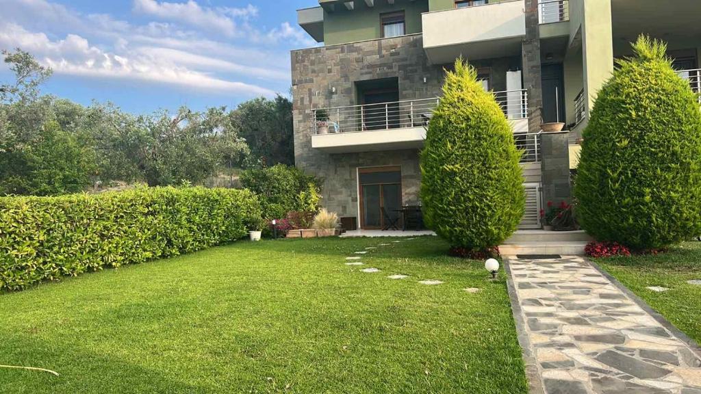 Angelo’s Elegant Summer House photo 4