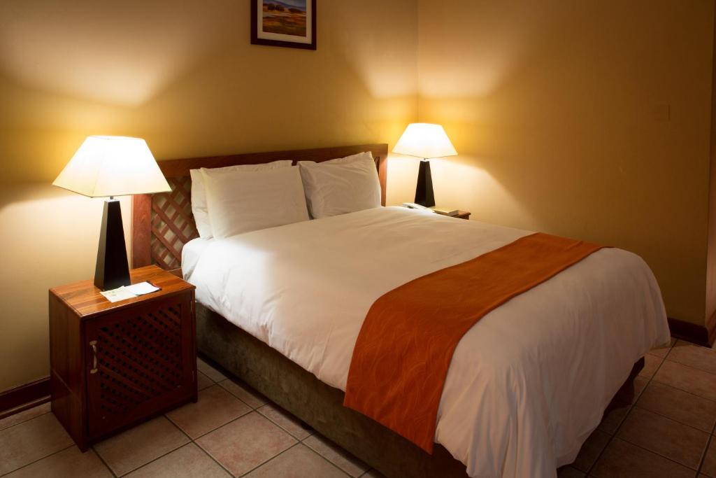 M'kango Golfview Hotel photo 2
