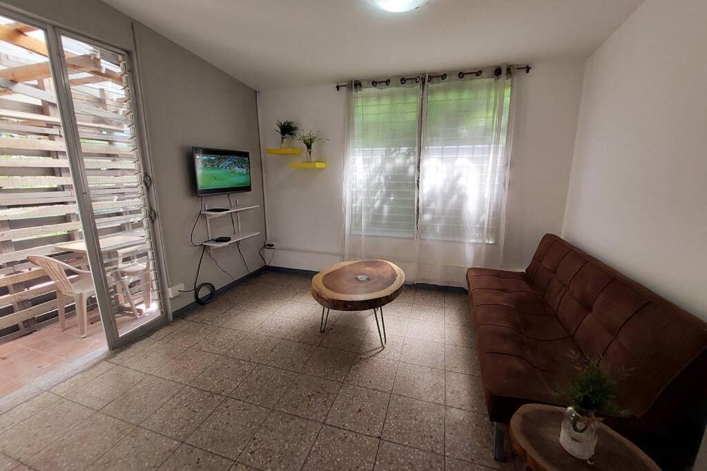 1Brm Apartment few steps to Malls