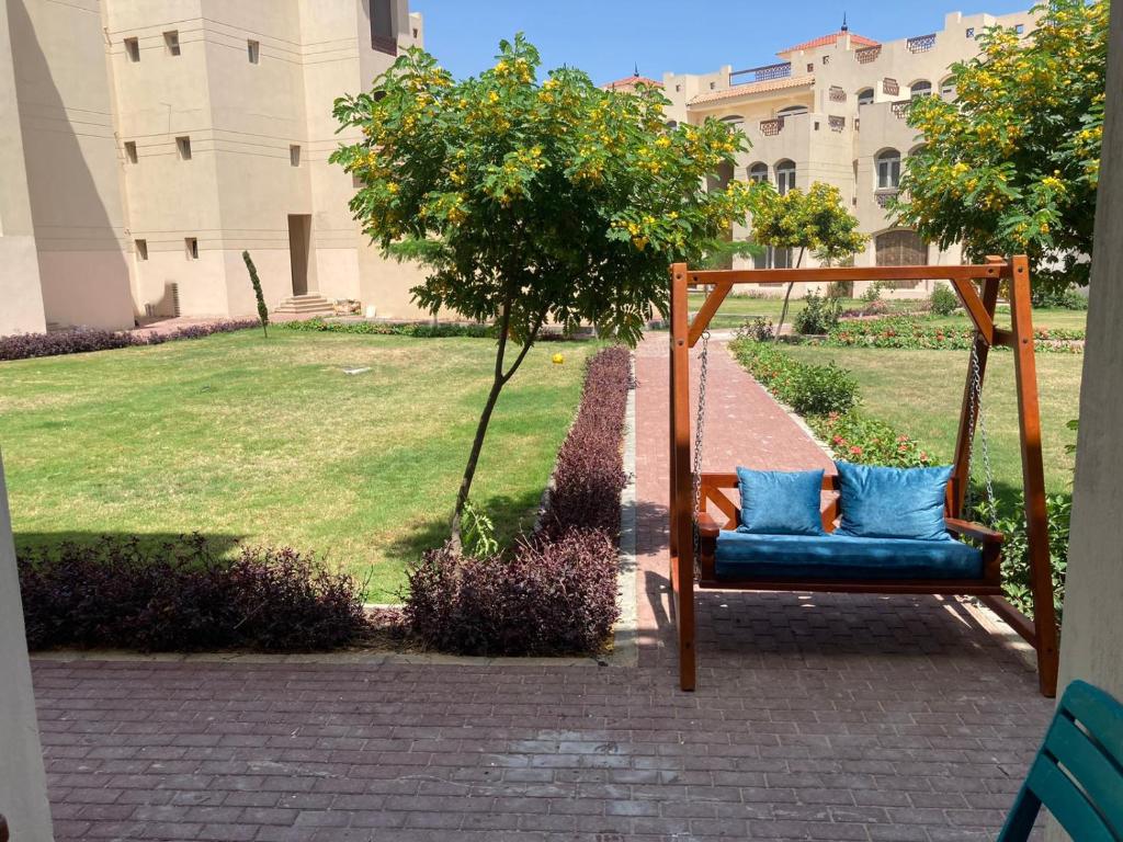 Pharma beach resort قريه الصيادلة - Chalet - zero ten six four one seven six five zero nine photo 4