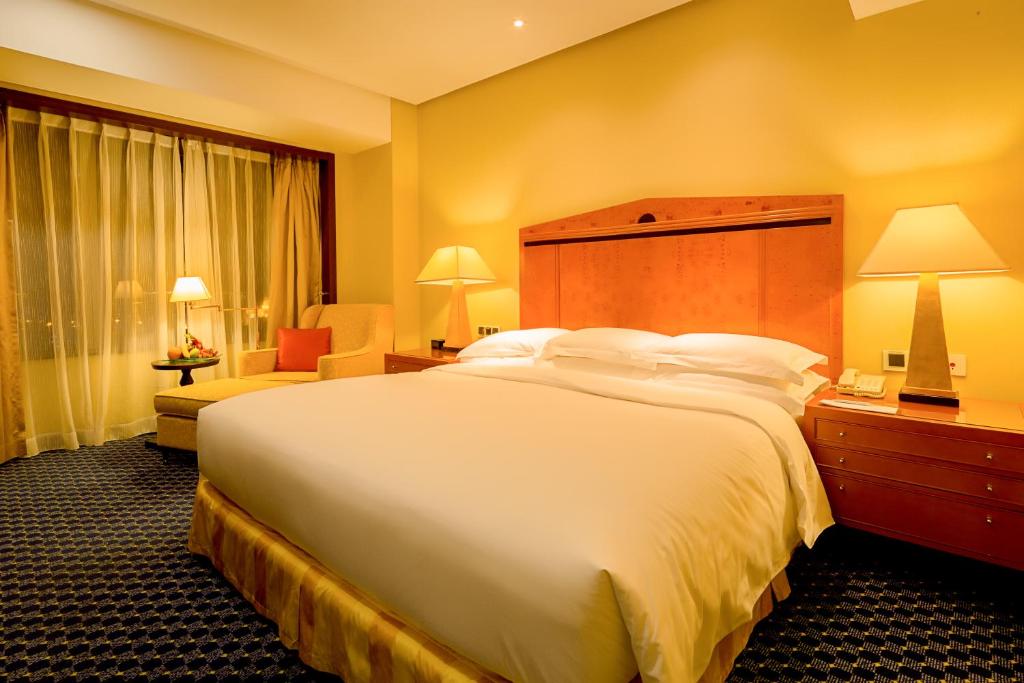 Renaissance Tianjin TEDA Convention Centre Hotel photo 3
