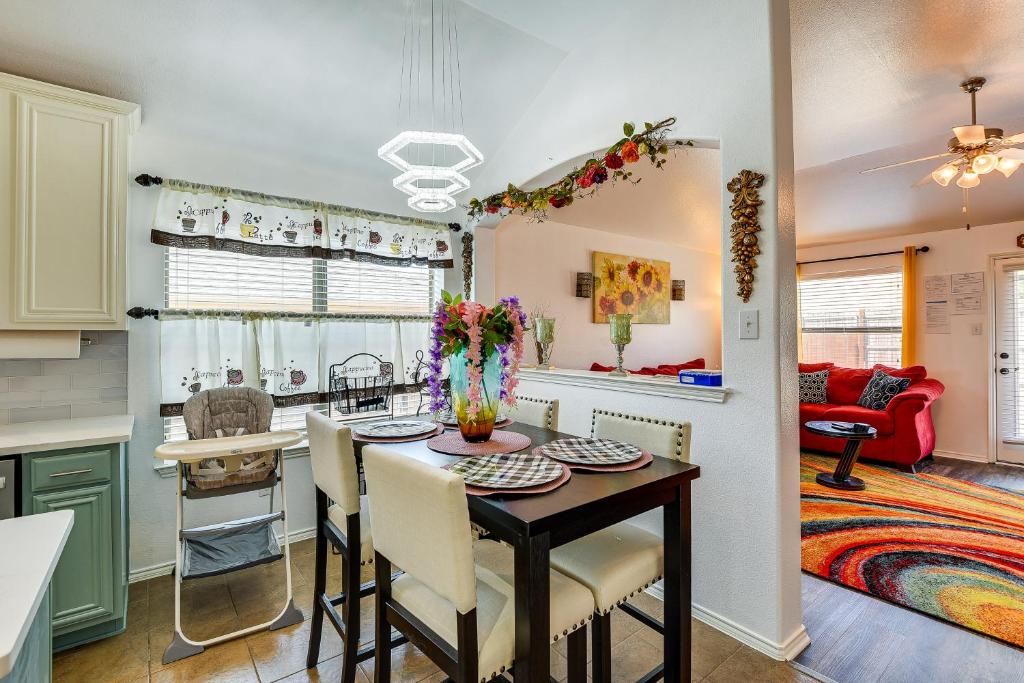 Grand Prairie Vacation Rental Near Six Flags!
