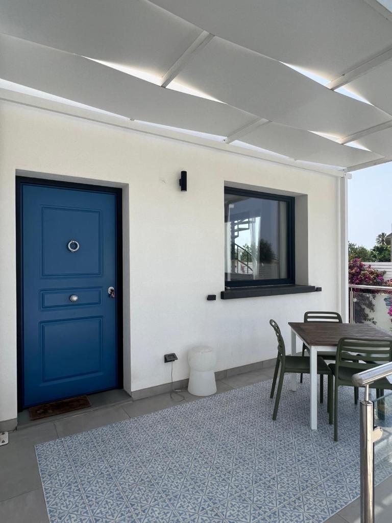 Rosalia Homestay - Levante Apartment photo 1