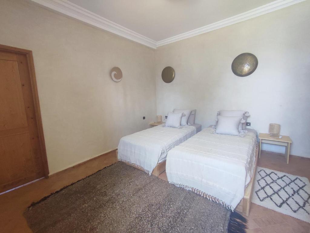 Riad Bini-Ddik photo 3