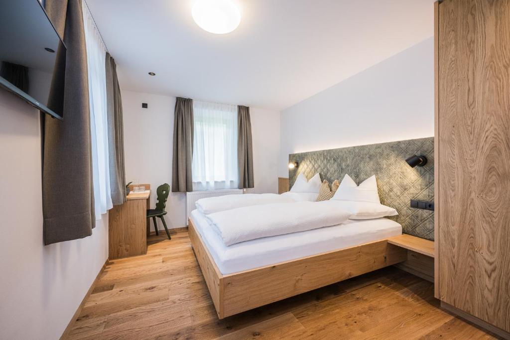 Gasthof Albergo Dolomiten photo 3