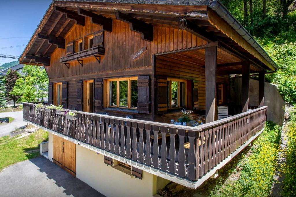 Chalet Bellanis - OVO Network photo 1