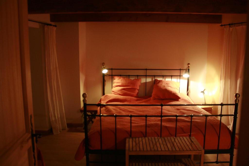 La Forge, Ardeche, Südfrankreich, Steinhaus, Naturnah photo 4